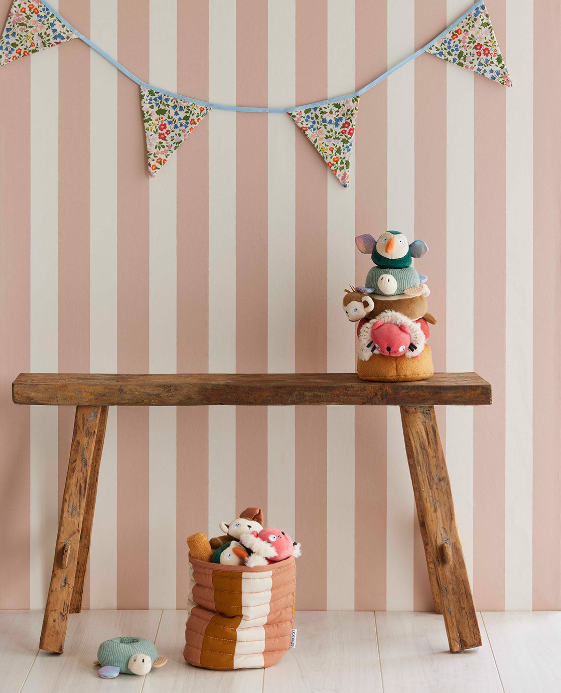 Papel Mural - Explore - 323041