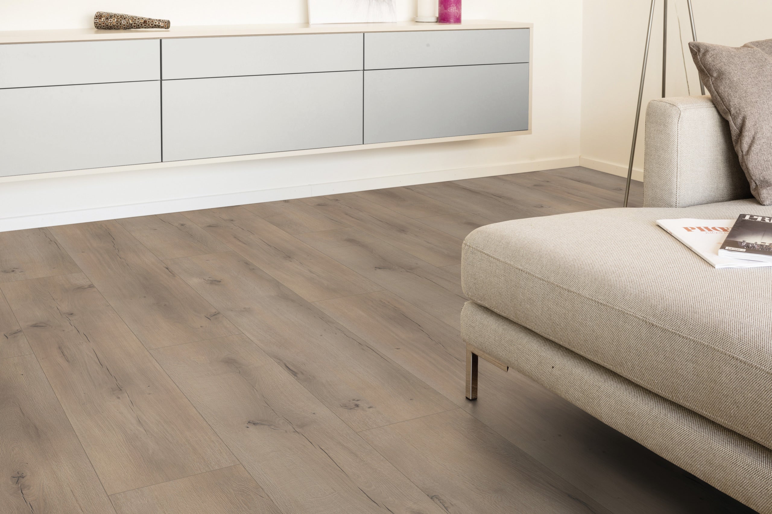Piso Fotolaminado Oak 1ST K4350 AT