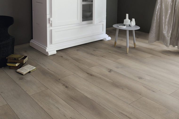 Piso Fotolaminado Oak 1ST K4350 AT