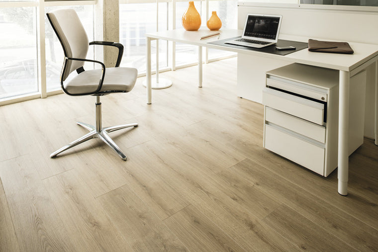 Piso Fotolaminado Oak 1ST K4420 RI