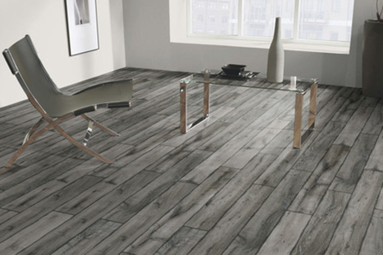 Piso Fotolaminado Oak 1ST P80381 HLM-R